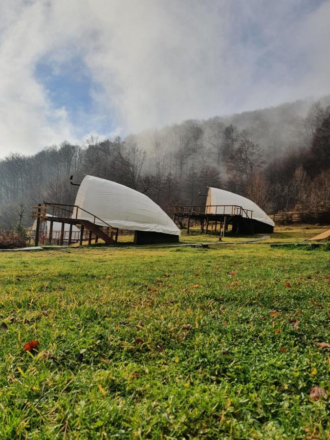 Hotel Sunrise Glamping Retreat Galesu Exterior foto