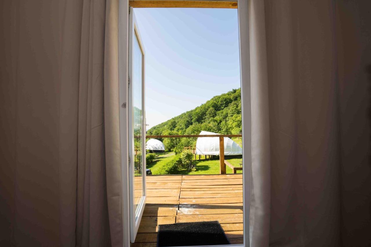Hotel Sunrise Glamping Retreat Galesu Exterior foto
