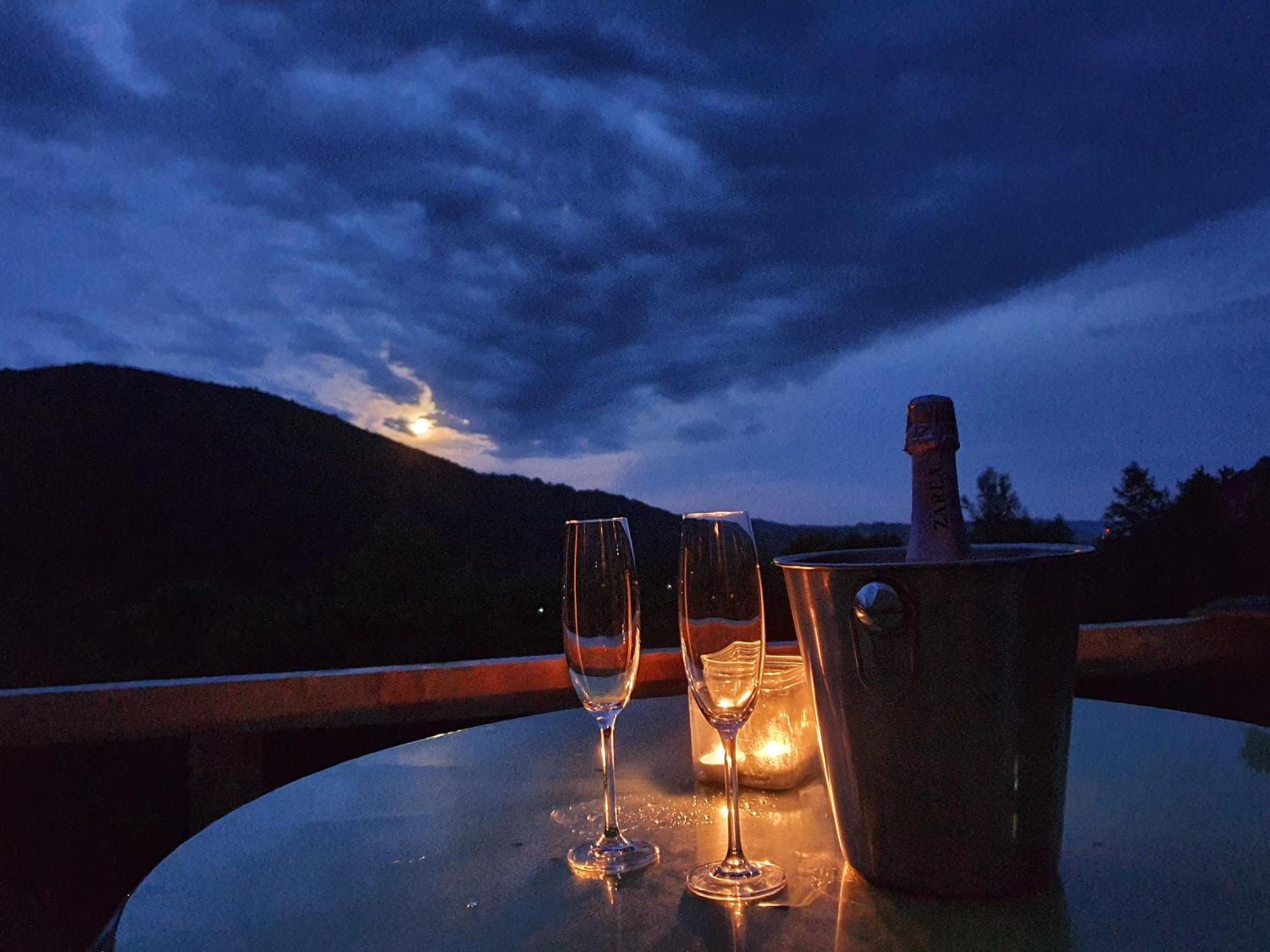 Hotel Sunrise Glamping Retreat Galesu Zimmer foto
