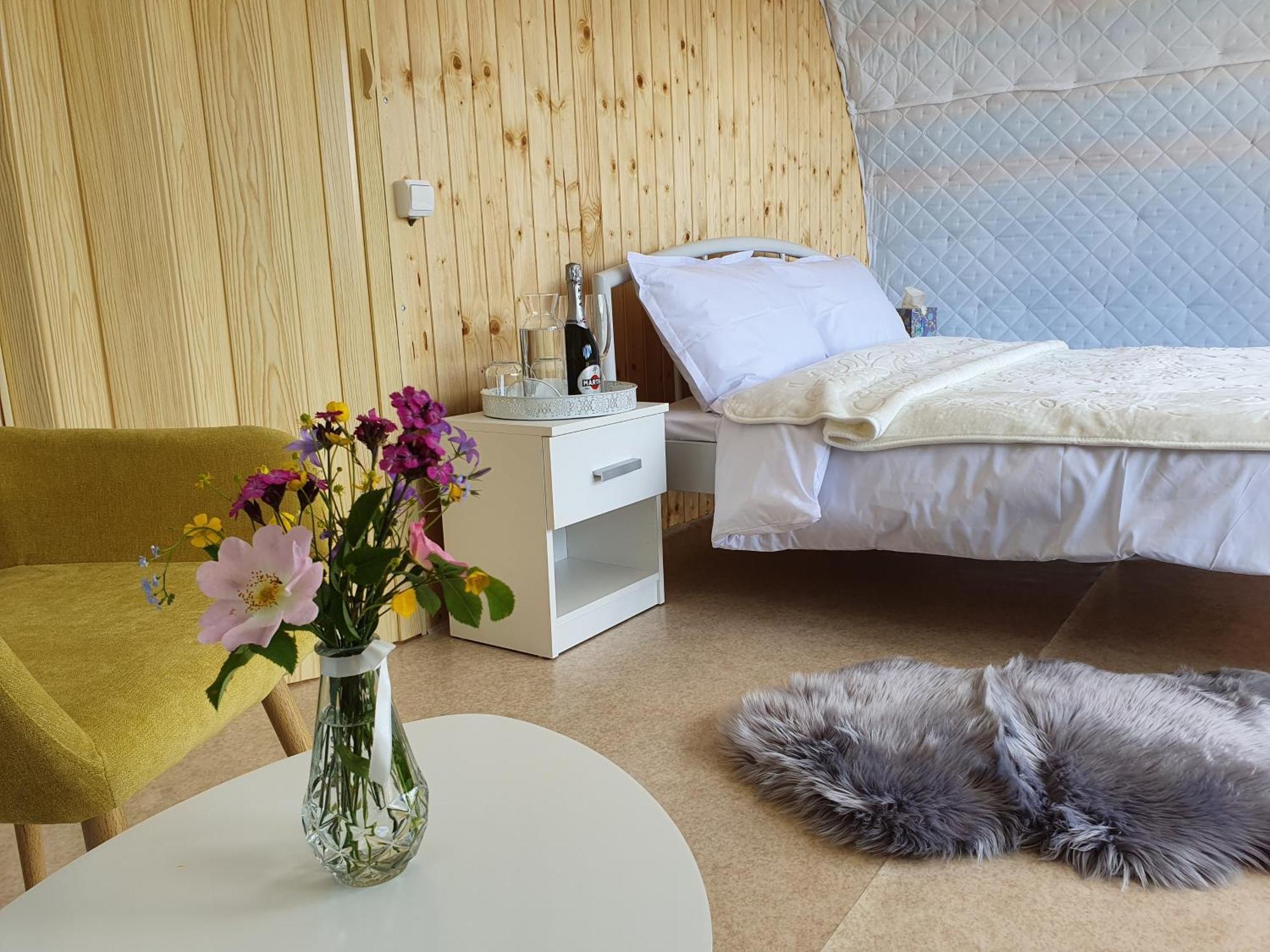 Hotel Sunrise Glamping Retreat Galesu Zimmer foto
