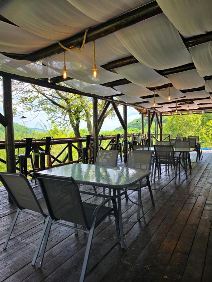 Hotel Sunrise Glamping Retreat Galesu Exterior foto